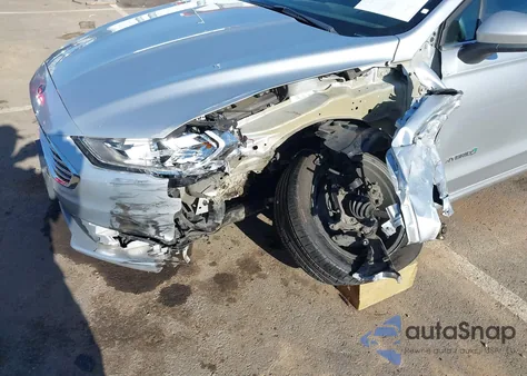 2017 Ford Fusion Hybrid Se z USA, uszkodzony, nr VIN 3FA6P0LU5HR217159